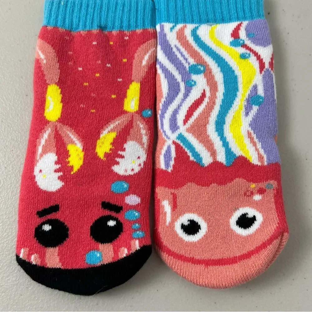 NWT Paals Crab & Jellyfish Mismatched Socks Kids 1-3 Years Gripper Socks